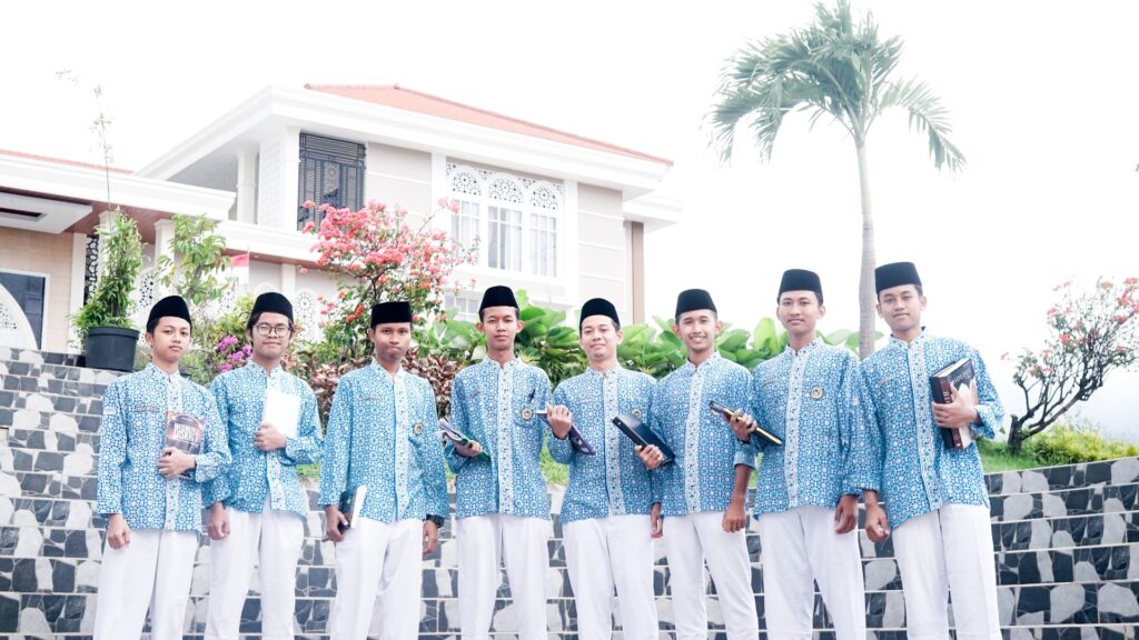 Santri Intelektual SMA Ar-Rohmah Dau Malang