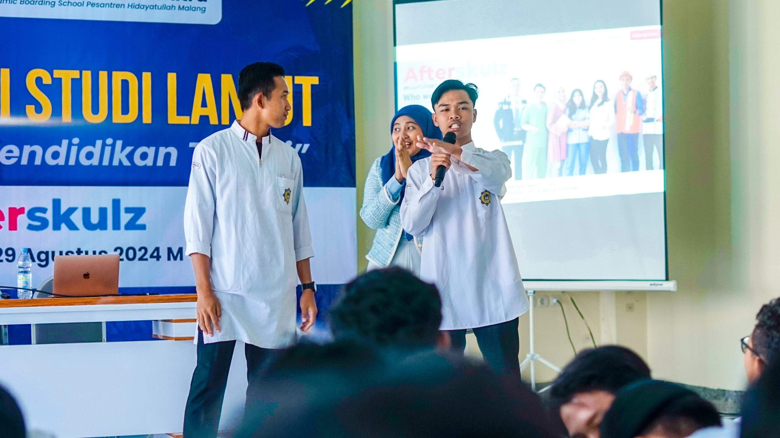 Seminar Sukses Studi Lanjut SMA Ar-Rohmah Putra Malang Tahun Ajaran 2024/2025
