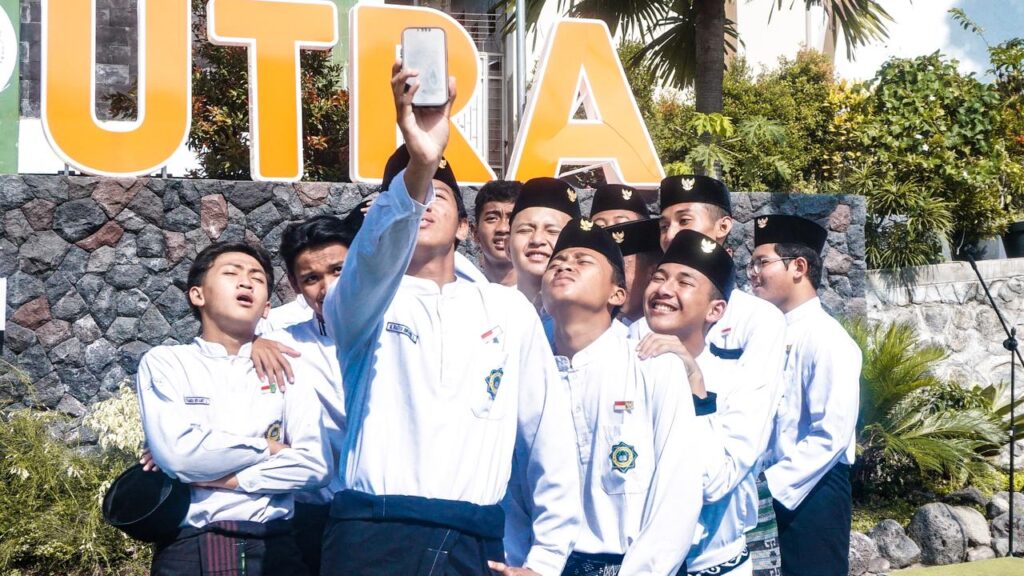 Pesan Penting Hari Santri Nasional 2025: Spirit Juang Ulama Harus Hidup di Ar-Rohmah Putra Malang