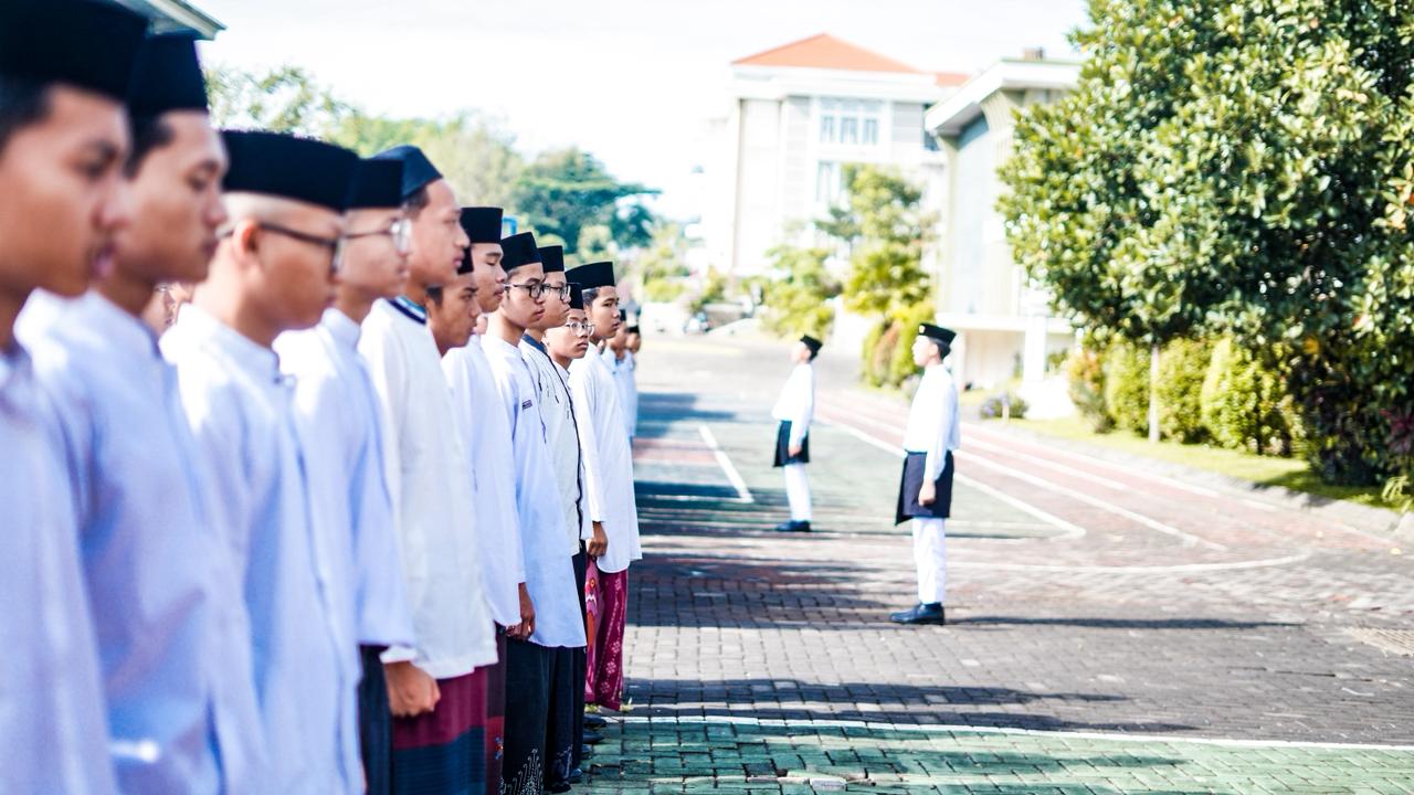 Pesan Penting Hari Santri Nasional 2025: Spirit Juang Ulama Harus Hidup di Ar-Rohmah Putra Malang