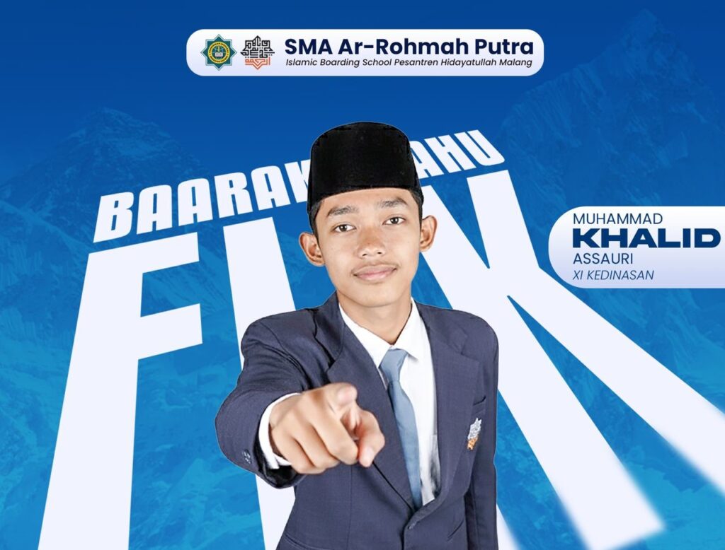 Siswa SMA Ar-Rohmah, Muhammad Khalid Assauri dari kelas XI Kedinasan, meraih Juara 2 Musabaqah Hifdzil Qur’an 5 Juz pada ajang Gebyar Musabaqah Nasional UNESA 2025 tingkat nasional. Prestasi ini menjadi bukti pembinaan tahfidz yang efektif di SMA Ar-Rohmah sekaligus memperkuat posisi sekolah sebagai lembaga pendidikan Islam berprestasi yang konsisten melahirkan generasi Qur’ani unggul.