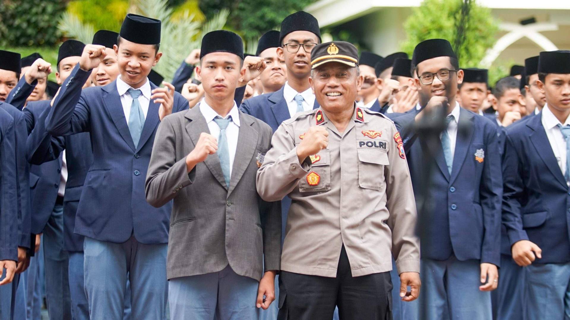 Bersama SMA Ar Rohmah membangun peradaban islam
